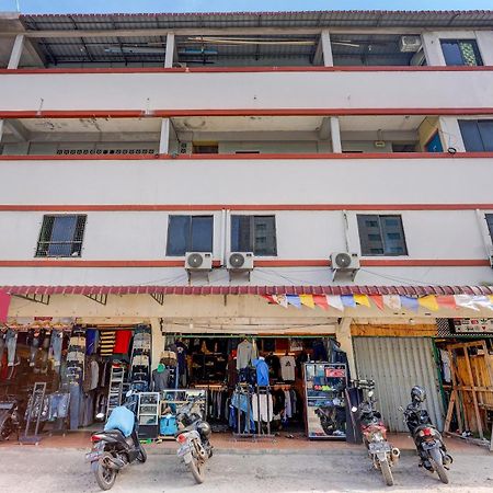Oyo 92322 Hasan House Syariahnearpelabuhan Feri Harbor Bay Nagoya Buitenkant foto