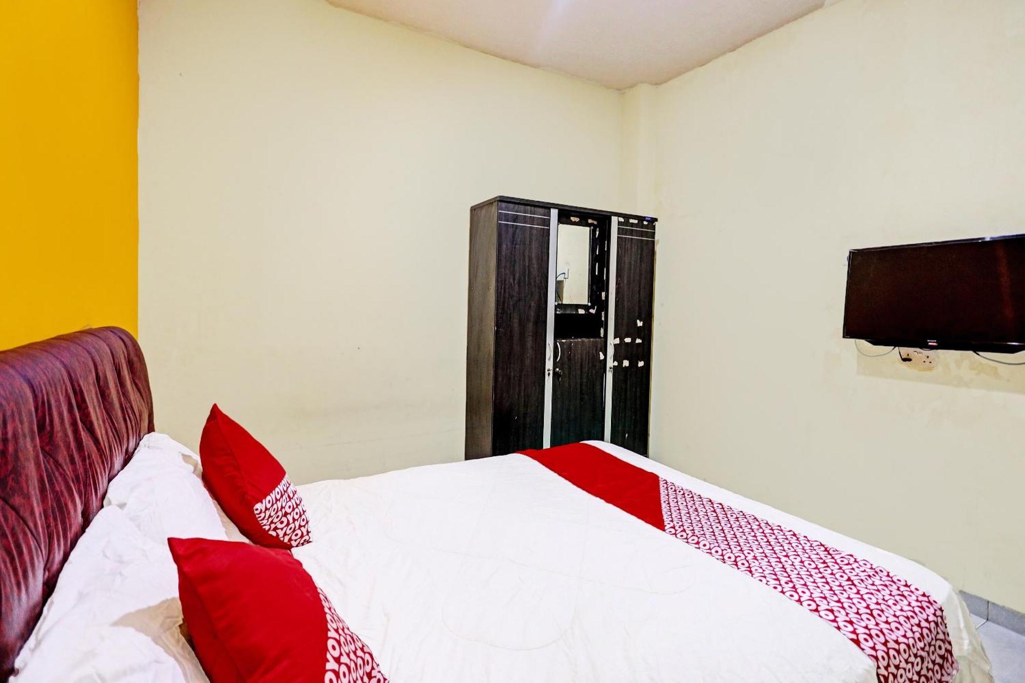 Oyo 92322 Hasan House Syariahnearpelabuhan Feri Harbor Bay Nagoya Buitenkant foto